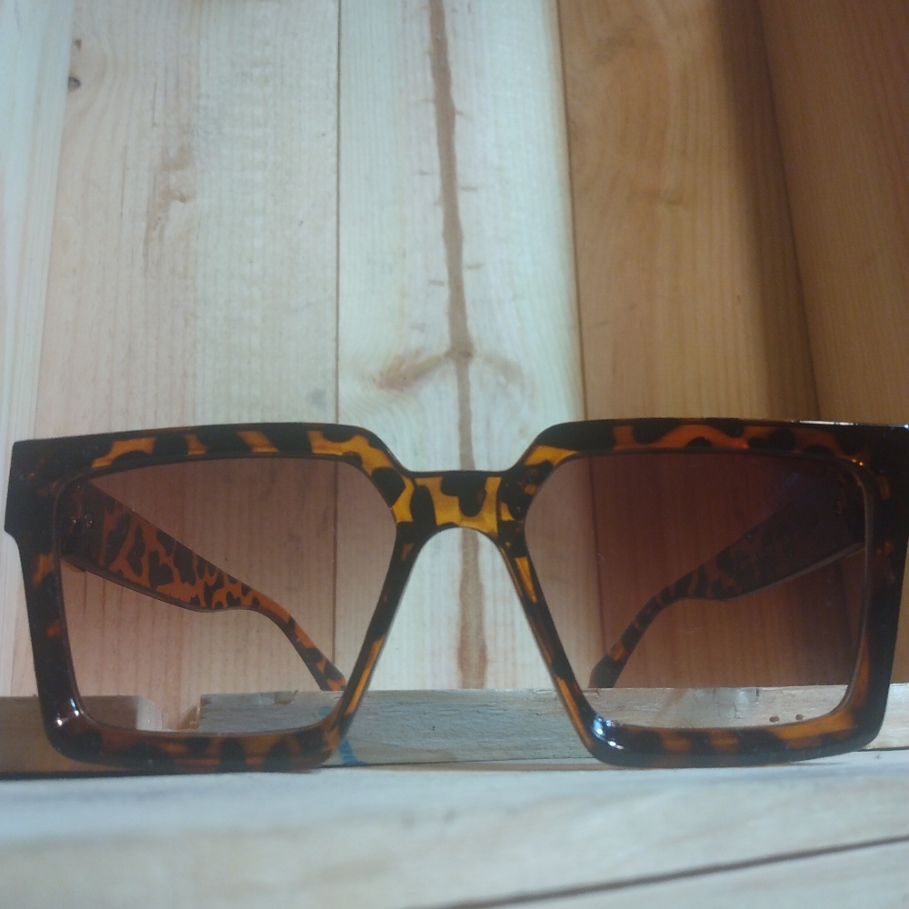 Fashionable sunglasses